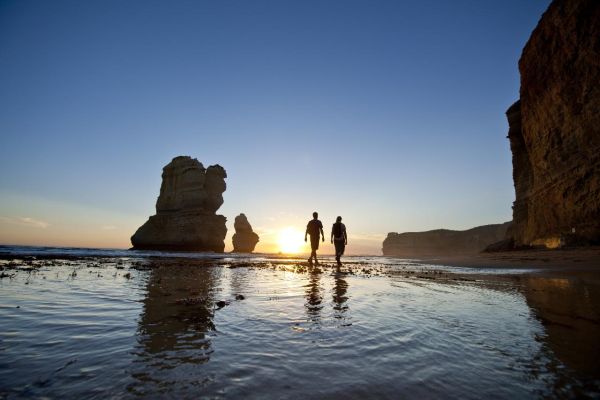 Visionsofvictoria1374396 305 Lg
